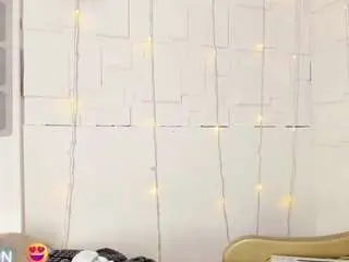 Narastorn  live sex cam
