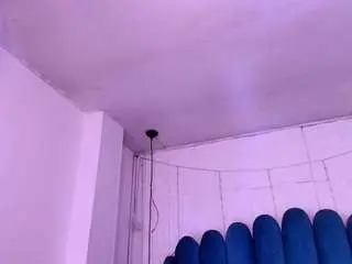 Narastorn  live sex cam