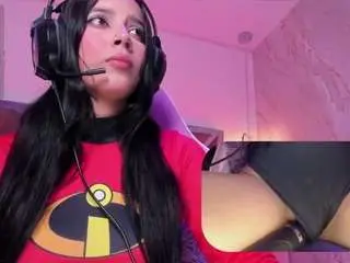 Sweetiecloe  live sex cam