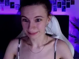 Ash-leyy  live sex cam