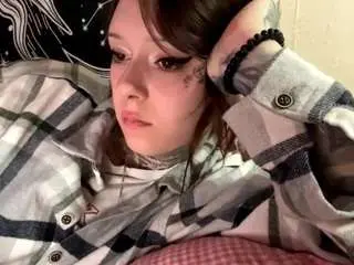 Hwaswales  live sex cam