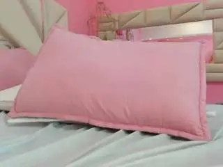 Rousse-millers  live sex cam