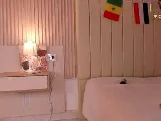 Rubi-foxx22  live sex cam