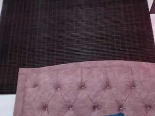 Chloe-prg  live sex cam