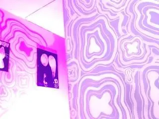 Gaiah77  live sex cam