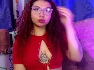 Gaiah77  live sex cam