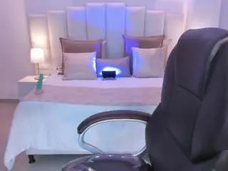 Isabela-romano26  live sex cam