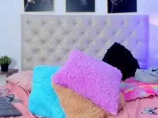 Lioravelvetc  live sex cam