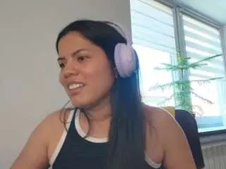 Tell-me-goddess  live sex cam