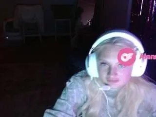 Alannakennedyy  live sex cam