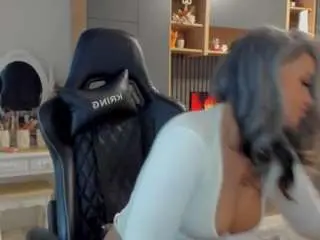 Claire95  live sex cam