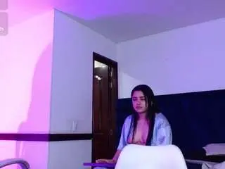 Emilyy05  live sex cam