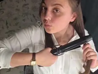 Jongdaloisio  live sex cam