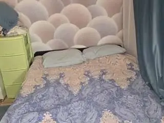 Jongdaloisio  live sex cam