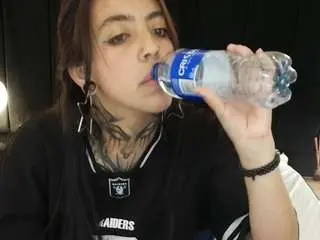 Liaamonroe  live sex cam