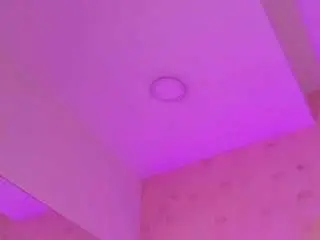 Littlee-emily  live sex cam