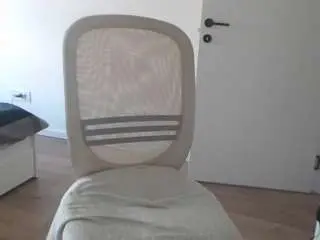 Naughtymommy43  live sex cam