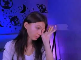 Noelle-woww  live sex cam
