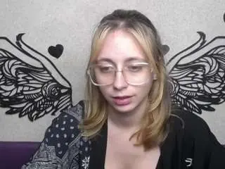 Tracyleett  live sex cam