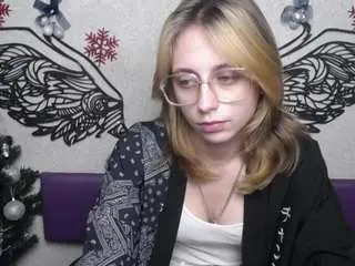 Tracyleett  live sex cam