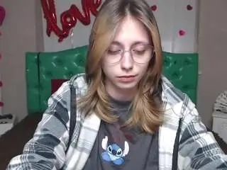 Tracyleett  live sex cam