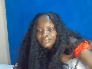 Busty-bee  live sex cam