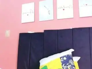 Lilisantos  live sex cam