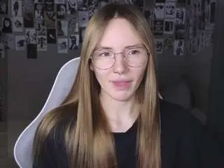 Littlevildevil  live sex cam