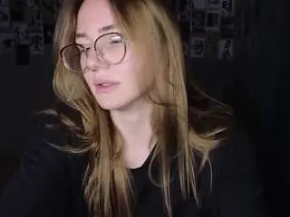 Littlevildevil  live sex cam
