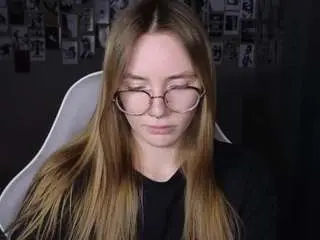 Littlevildevil  live sex cam