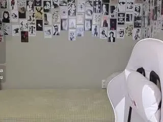 Littlevildevil  live sex cam