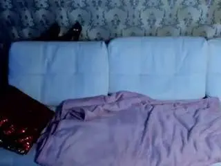 Mariannasmily  live sex cam