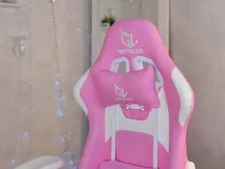 Nelly-collins  live sex cam