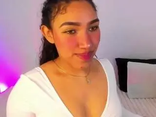 Olivia-fx  live sex cam
