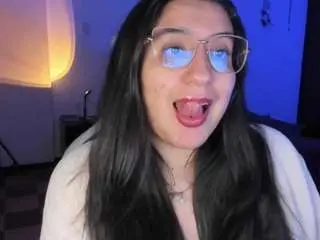 Tellmemaddiee  live sex cam