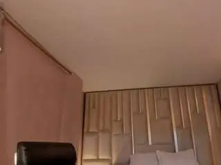 Amaradivine  live sex cam