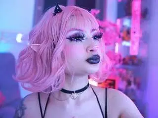 Annalyynn  live sex cam