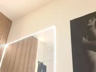 Celiachan3l  live sex cam
