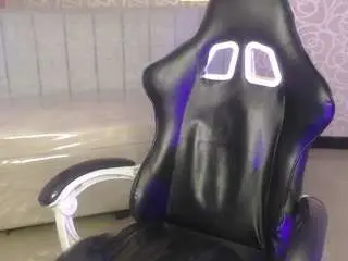 Baby-lizy-ch  live sex cam