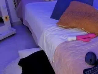 Daylin-suares  live sex cam