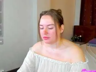 Kylara-1  live sex cam