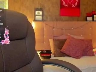 Laurynbrown1  live sex cam