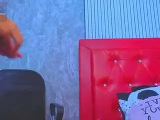 Laurynbrown1  live sex cam