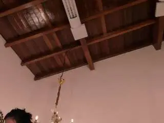 Lunara-vall  live sex cam