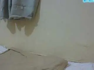 Pretty-bellah  live sex cam