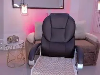 Aida-adams  live sex cam