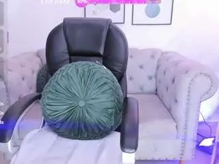 Aida-adams  live sex cam