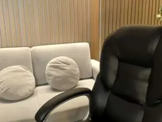 Kendalljenneer  live sex cam