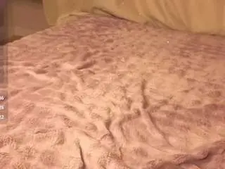 Kyyliie-fox  live sex cam