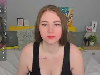 Lillyloan4u  live sex cam